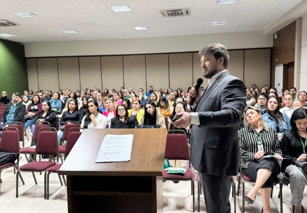 Dr. Éder Voltolini, cardiologista do INSA