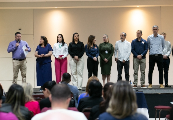 O evento foi prestigiado por autoridades de saúde de toda a região