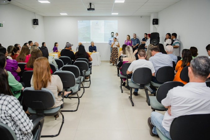 O José Henrique, hoje com cinco anos, foi o primeiro prematuro alimentado com leite materno doado por voluntárias da Norospar. Ele nasceu com 29 semanas e apenas 850 gramas e ficou 4 meses internado. Para a mamãe Iara, o José Henrique recebeu mais que leite, recebeu carinho, amor e vida. 